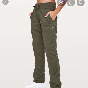 Lululemon Dance Studio III